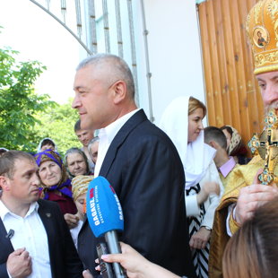 Храм села